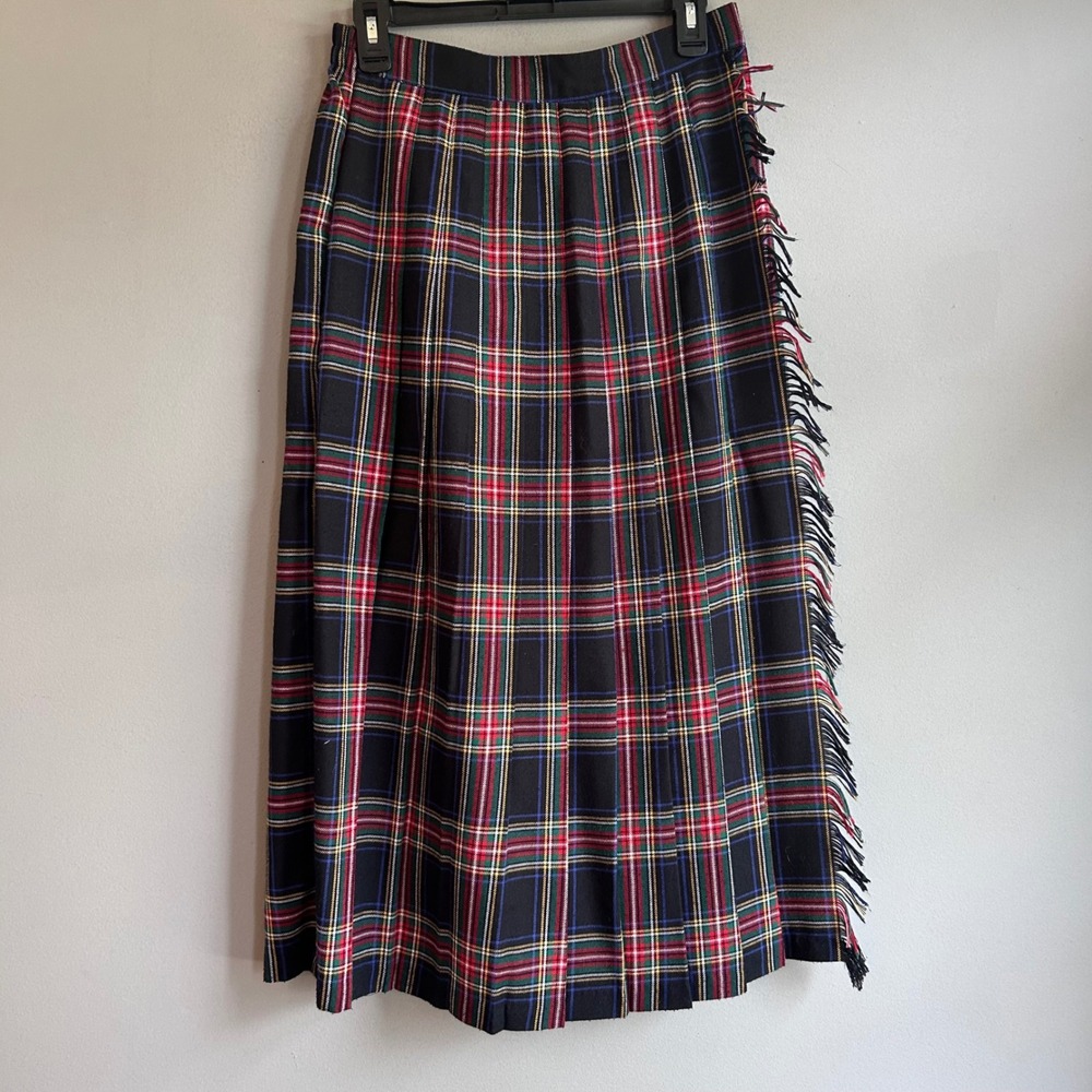Vintage Claude Plaid Midi Wrap Skirt Fringe Black Red Green Tartan Size 12 USA